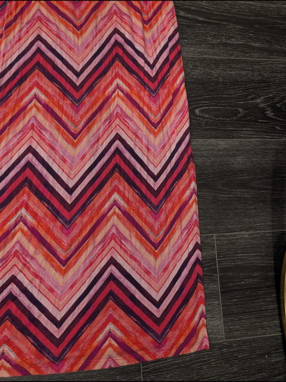 a.n.a bold chevron